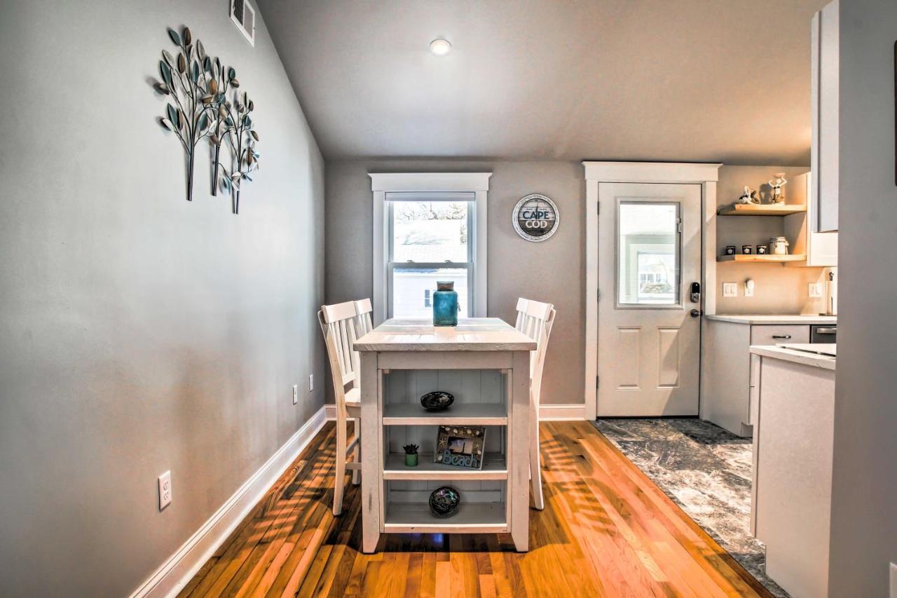Updated Buzzards Bay Beach Cottage Walk To Shore! Bourne Extérieur photo