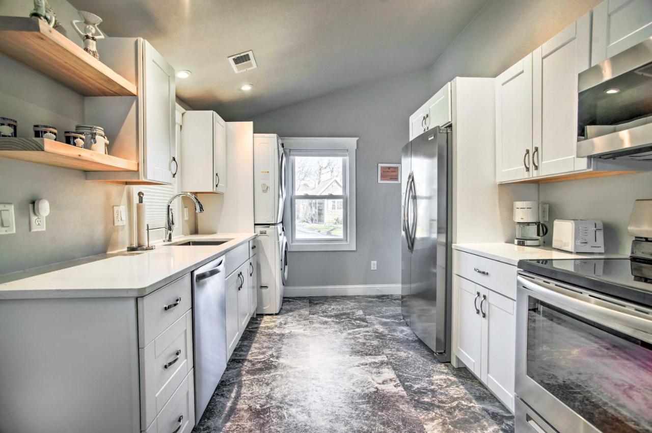 Updated Buzzards Bay Beach Cottage Walk To Shore! Bourne Extérieur photo