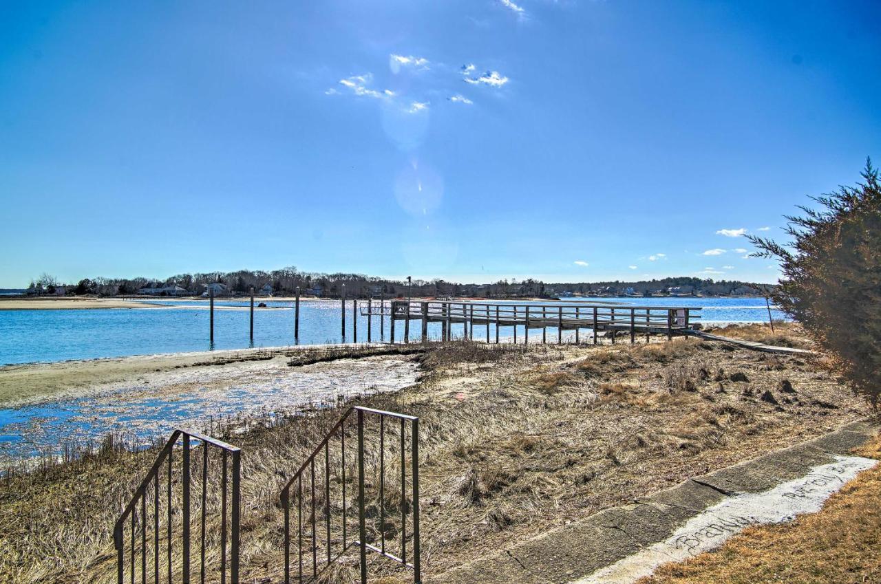 Updated Buzzards Bay Beach Cottage Walk To Shore! Bourne Extérieur photo